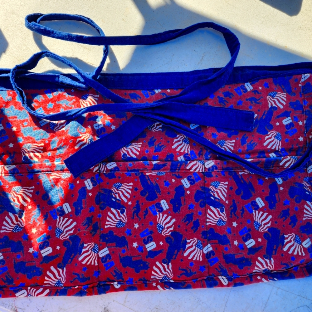 Handmade Pre-owned Waitress Apron
